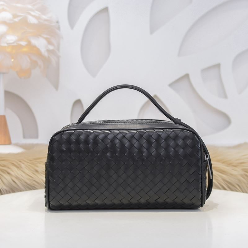 Mens Bottega Veneta Clutch Bags